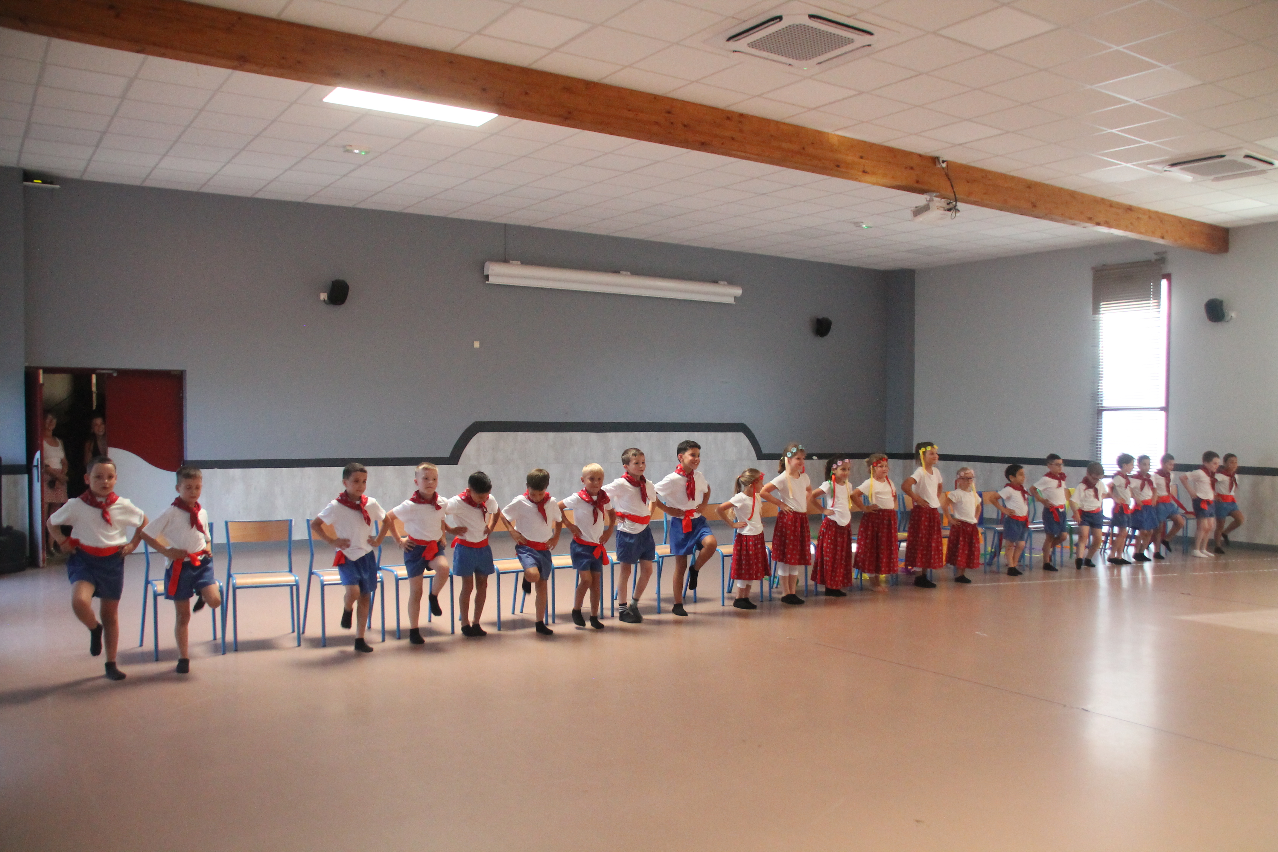 Fête de l'école primaire - photo 16
